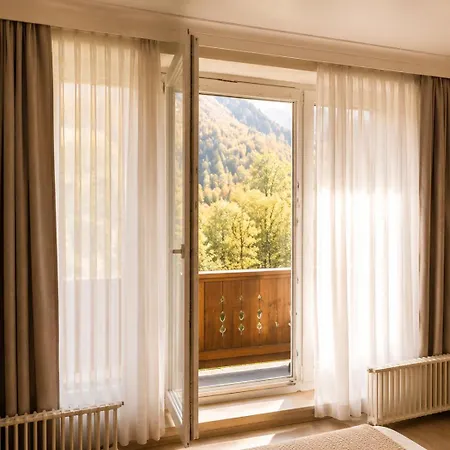 Alpine Near Bad Ischl#2 *